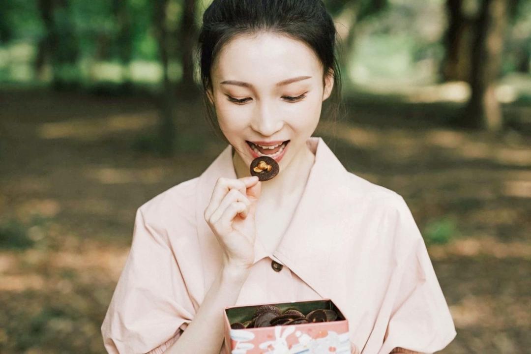 重新定义皇冠丹麦曲奇,重新定义罗永浩