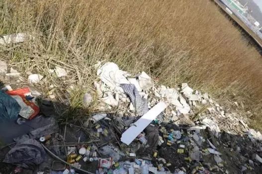 鍏泭璇夎娓呯悊鍥轰綋搴熺墿 (鍥轰綋搴熺墿姹℃煋姘存簮鍏泭璇夎)