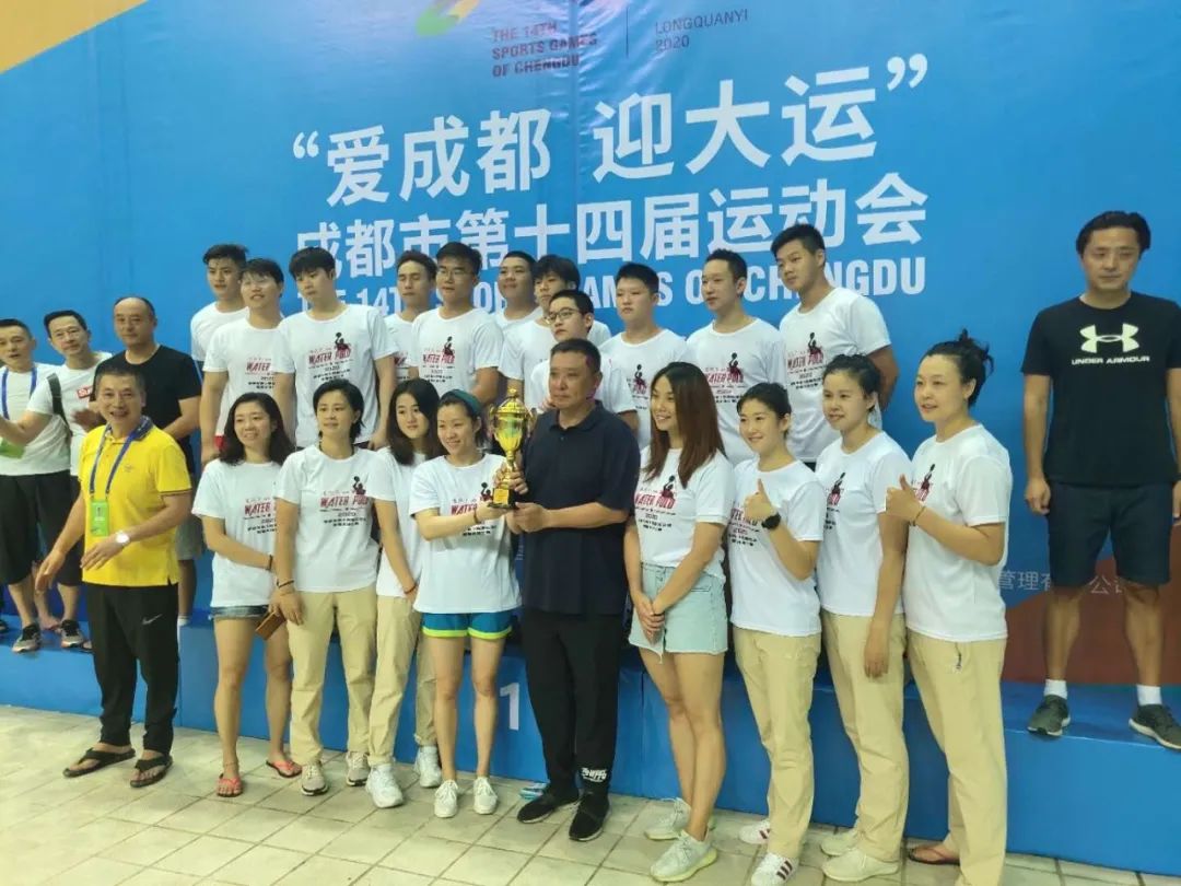 初战告捷再接再厉未来可期,再传捷报的诗句