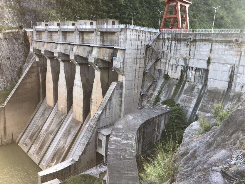 雷打滩水电站钓棚图片,雷打滩水电站钓鱼棚电话