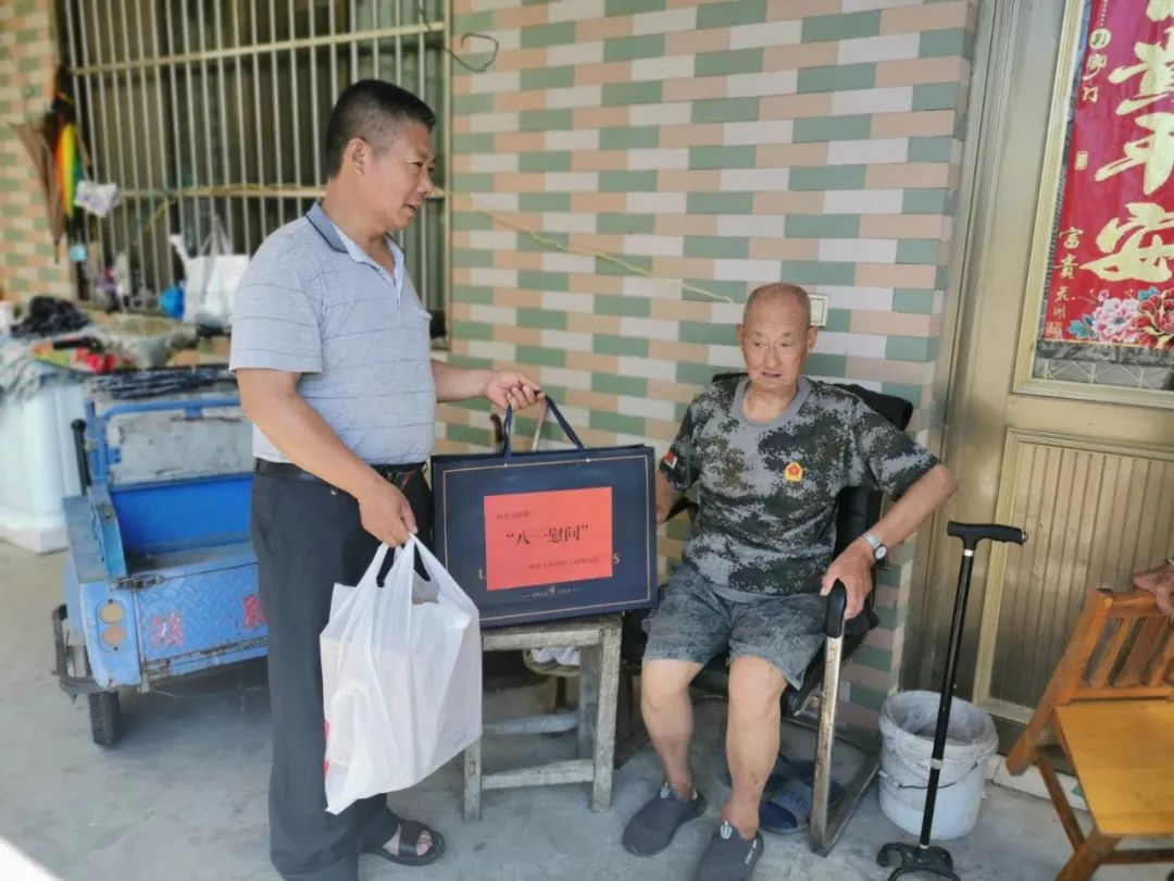 致敬老兵的一生,老兵不老致敬老兵