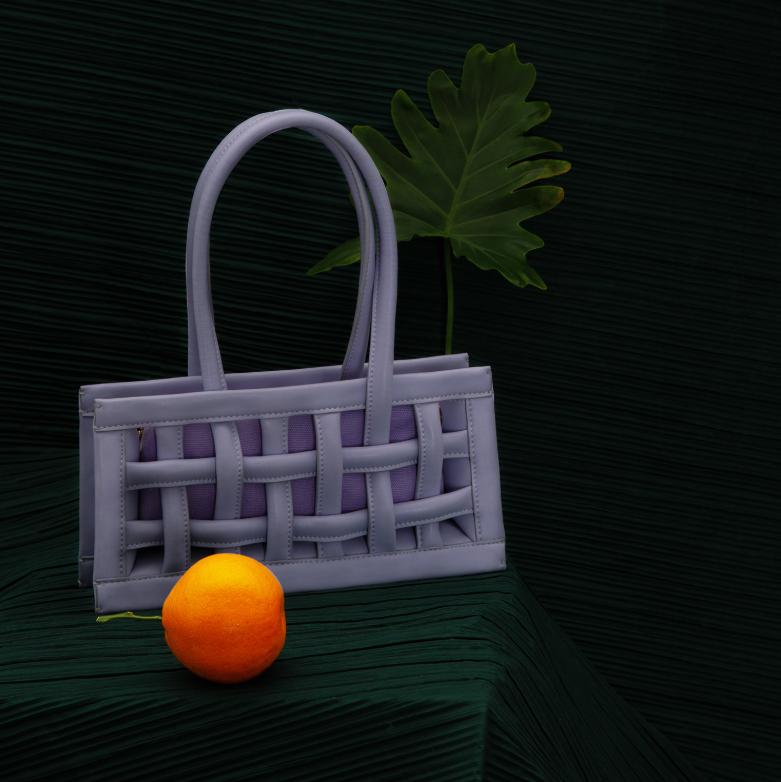 通勤包推荐|容量大、颜值高，走在路上都会被问链接