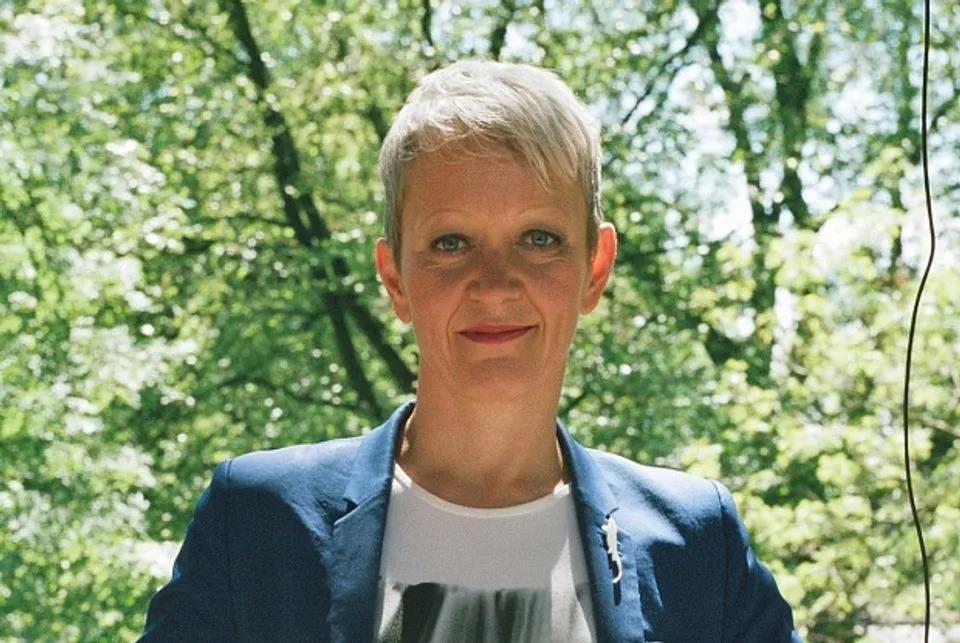 贝鲁特大爆炸后艺术界遭受创伤,塔罗牌为什么在大混乱中再度流行?