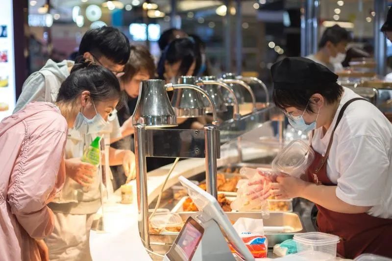 沈阳特色小吃街边摊,沈阳便宜实惠小神店