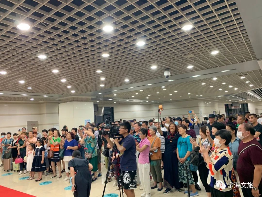 沪甬一家亲,沪甬舟一家亲