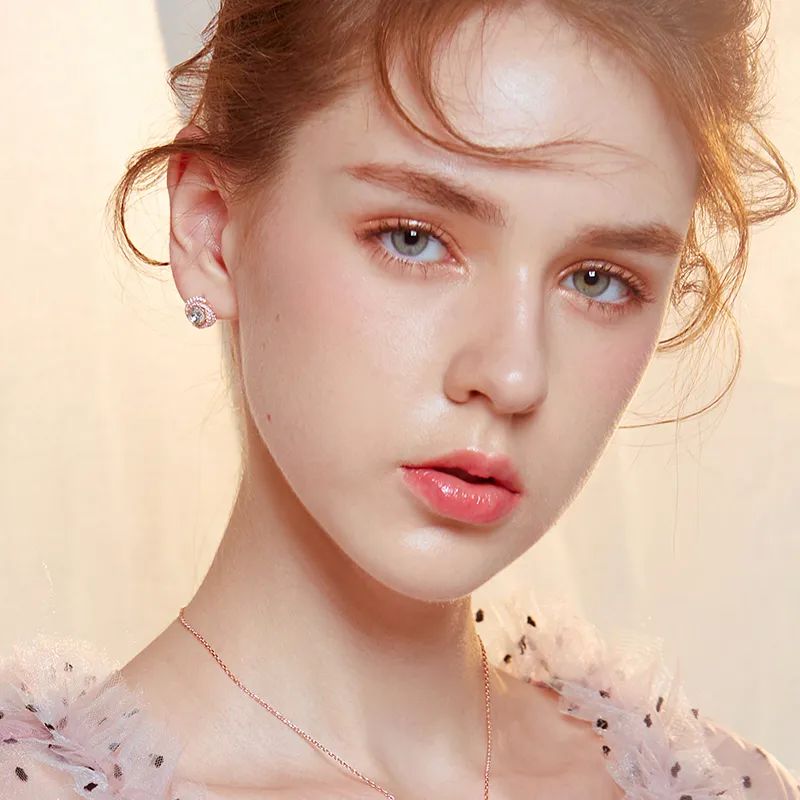 薅奢侈品羊毛！大S同款千元钻石项链，今天只要199