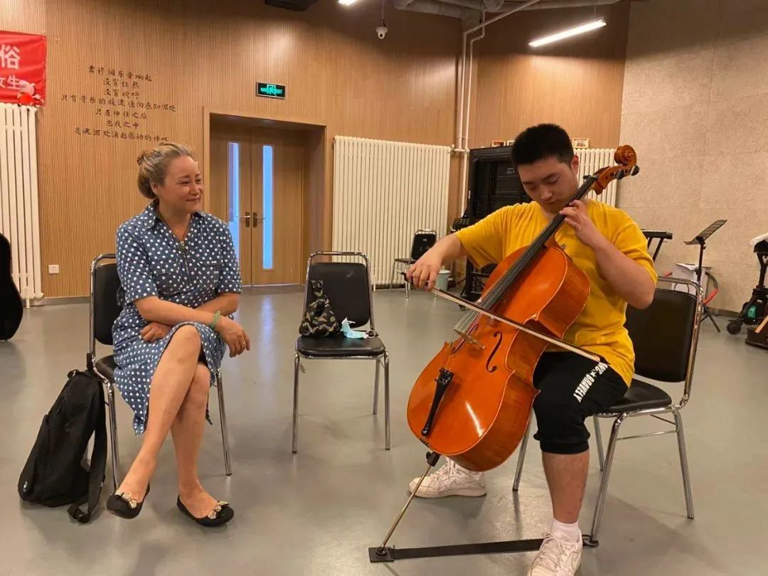 孟令昊大提琴完整版,山东状元孟令昊大提琴老师
