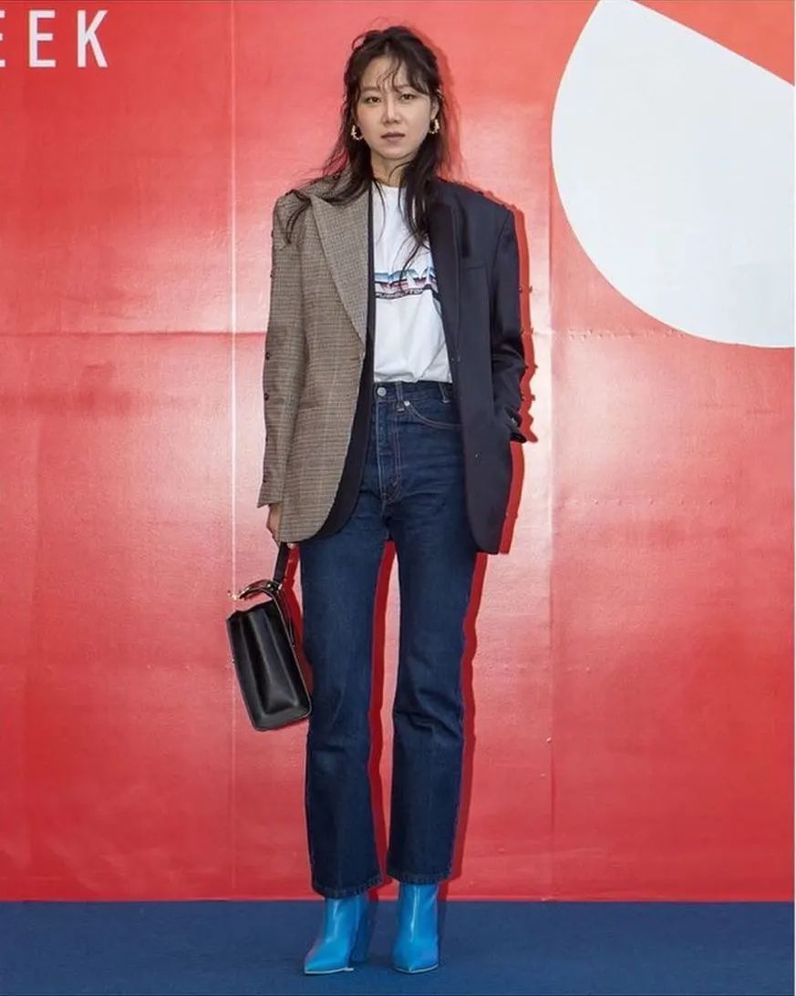 人人在线、万物互联的今天，我们为什么还要去逛买手店