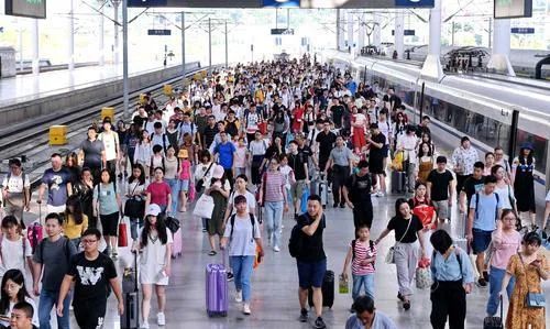 十一火车票已开抢捡漏攻略来了,十一火车票开售收好抢票攻略