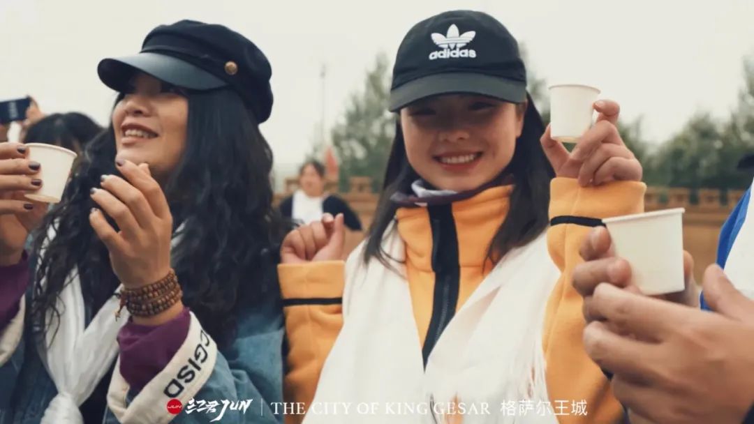 格萨尔王城之行纪实——看甘孜如何唤醒游客心中的最美秘境