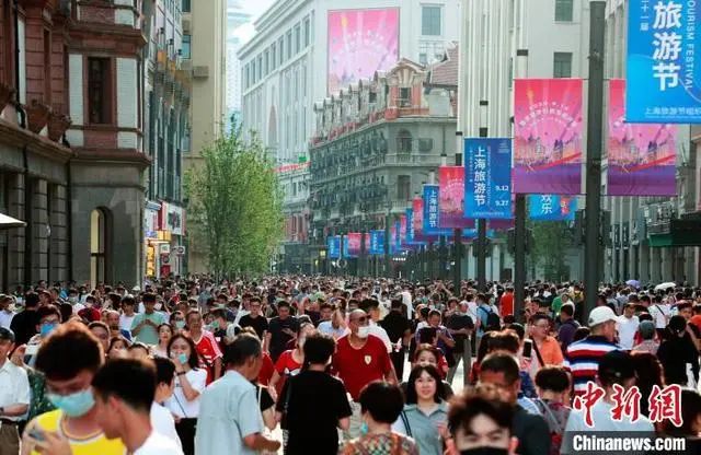 上海南京路完成20年来最大规模改造；唯品会首个商业综合体落子合肥|猫头鹰地产周报