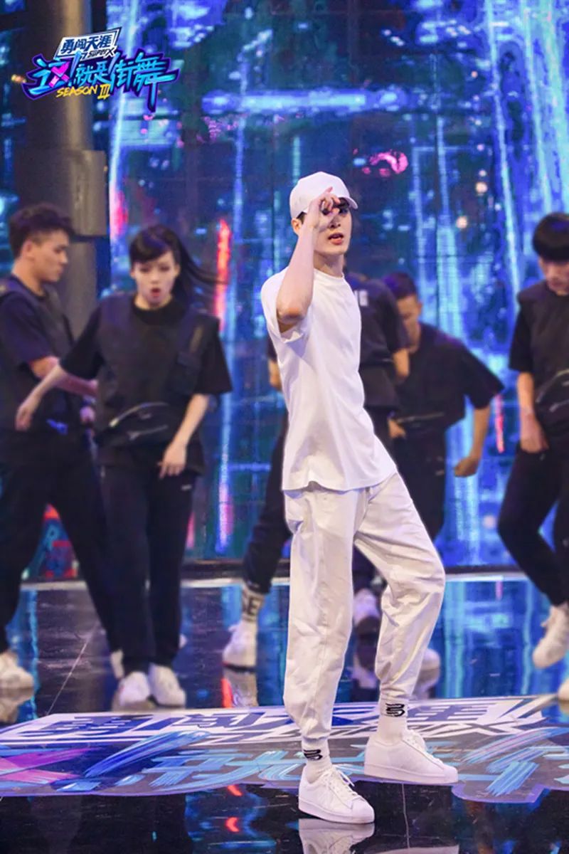 街舞4位队长炸翻全场,街舞四位队长都是谁