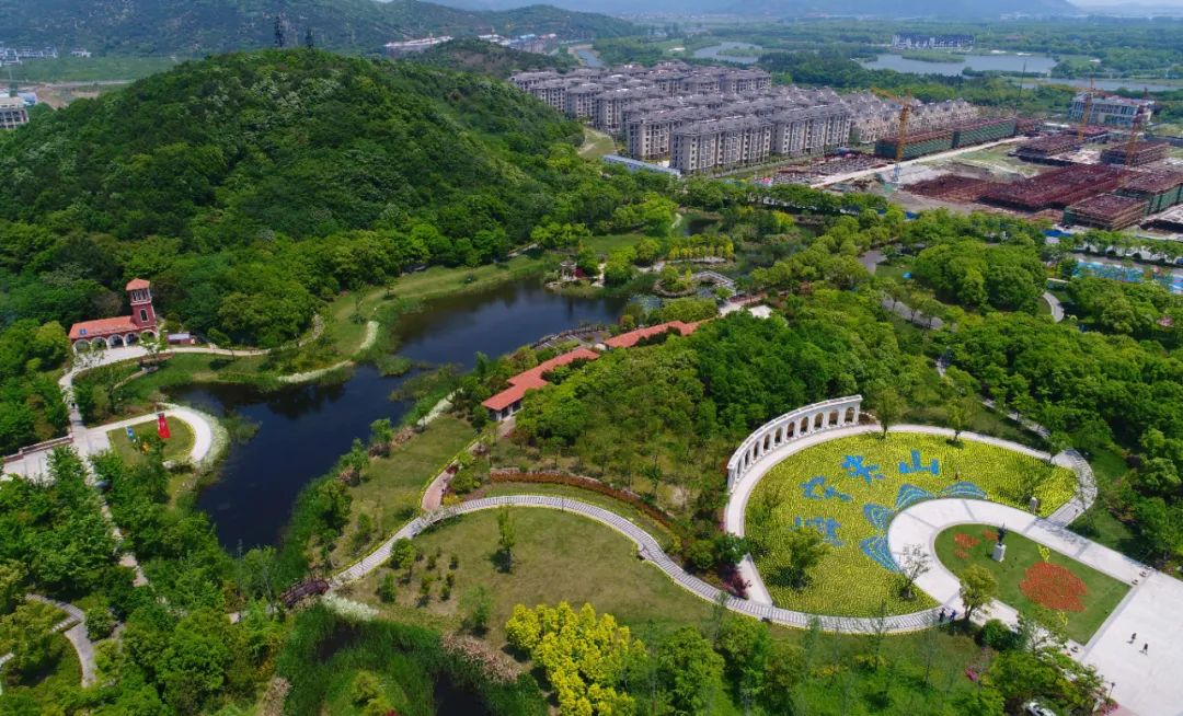 都市圈高水平小康样本镇街巡礼③海宁尖山新区（黄湾镇）：擘画镇域融合发展区域标杆