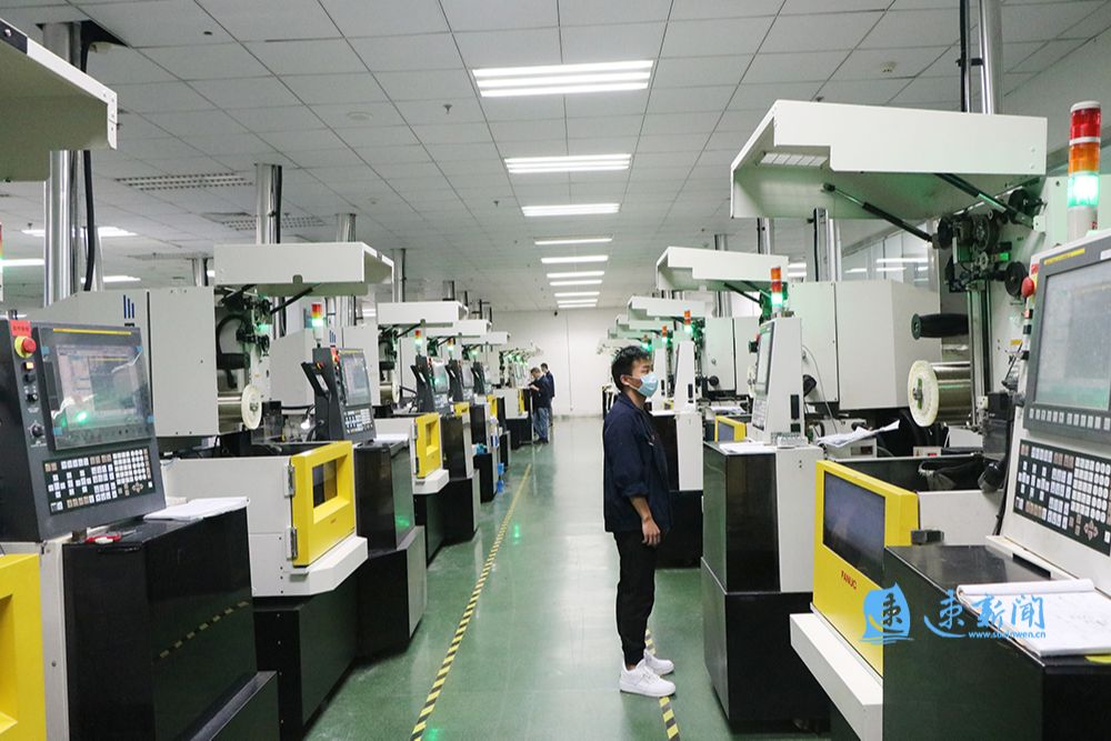 “绿洽十年·致敬客商”系列报道⑥为手机打造“好声音”“好眼球”