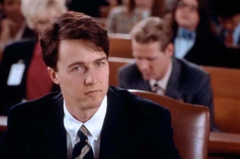 拉尔夫费因斯和爱德华诺顿,爱德华诺顿完整视频