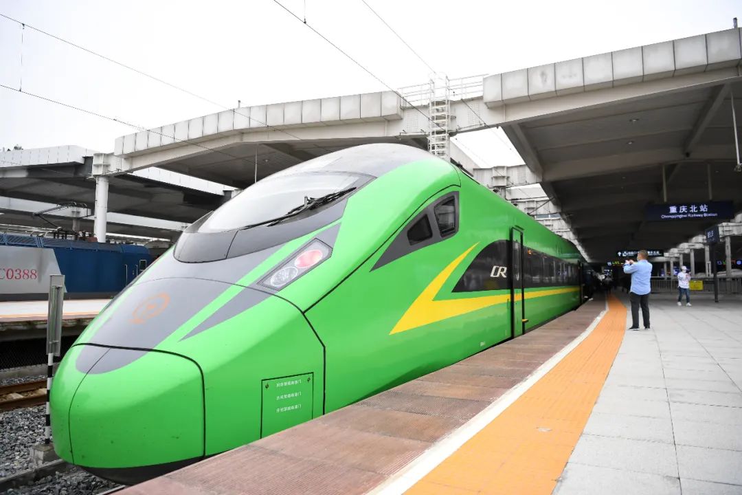 成都到西宁绿巨人,成都到西宁绿巨人动车