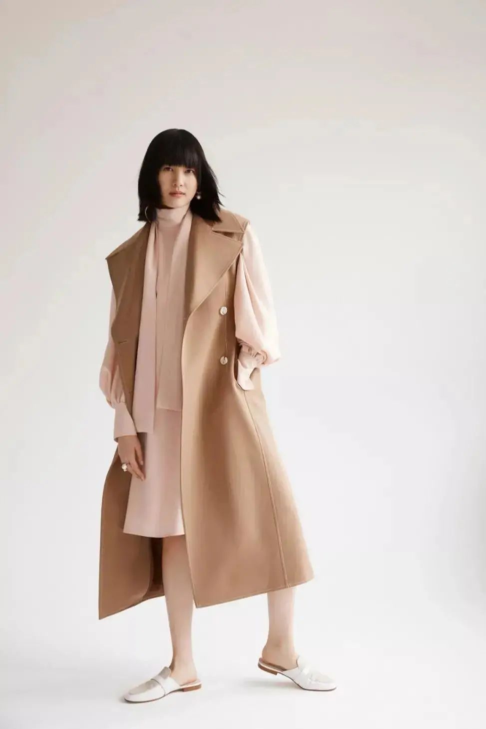 三款很有质感的风衣,今年最火的6款时髦风衣