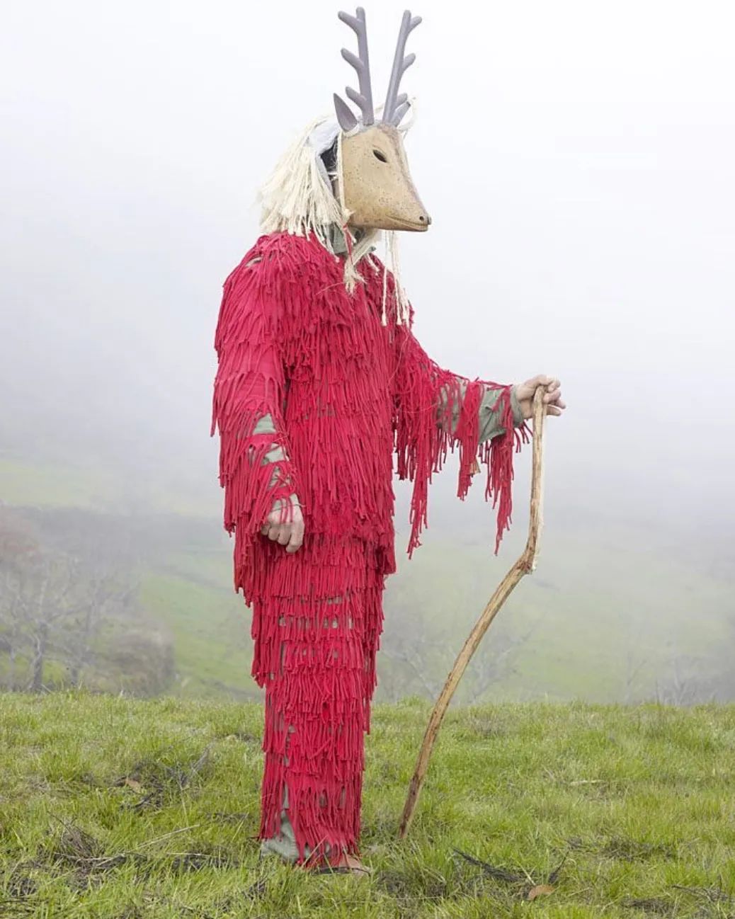 连吴赫都偏爱的「面具」，原来早就成为时装秀场的常客