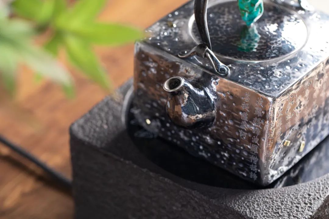 纯银嵌金荷花银壶纯手工泡茶银壶,纯银复古银壶