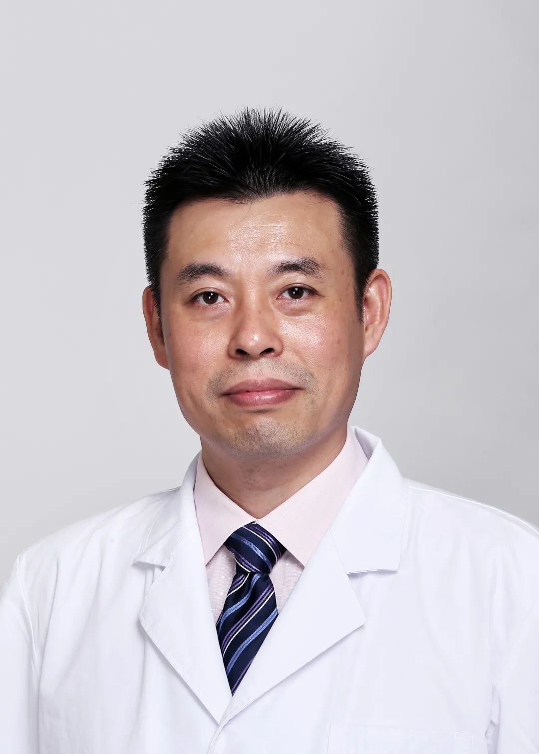 看骨质疏松挂什么科,去医院看骨质疏松挂什么科