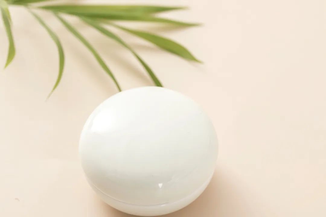 中国香膏vs国外香水,中国香膏vs外国香水