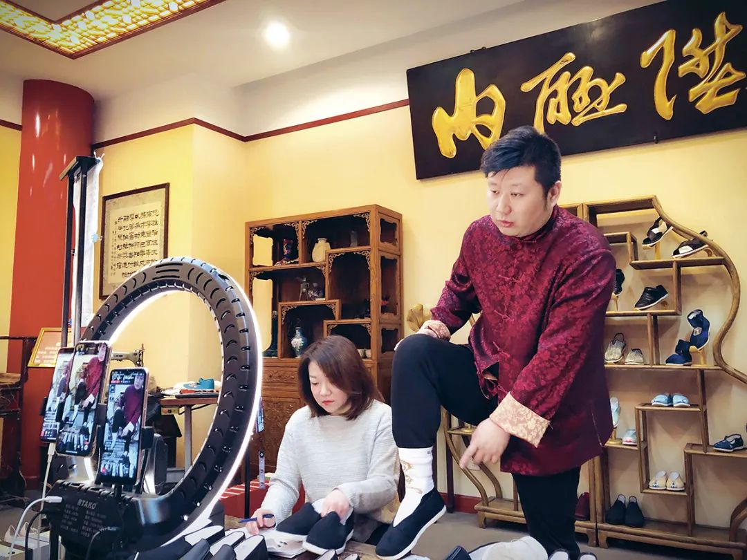 双十一主播抢爆款,双11期间淘宝直播该如何做好准备