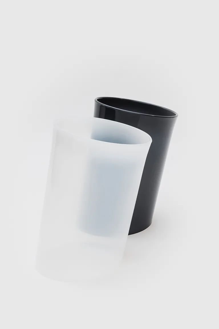 人们从博物馆认识EnzoMari，却把他的设计搬回家