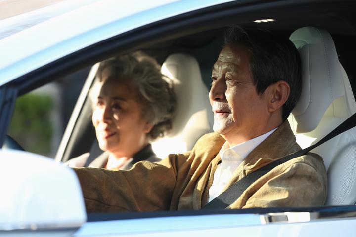 70周岁以下的人能考驾照吗,70岁以下能考驾照吗