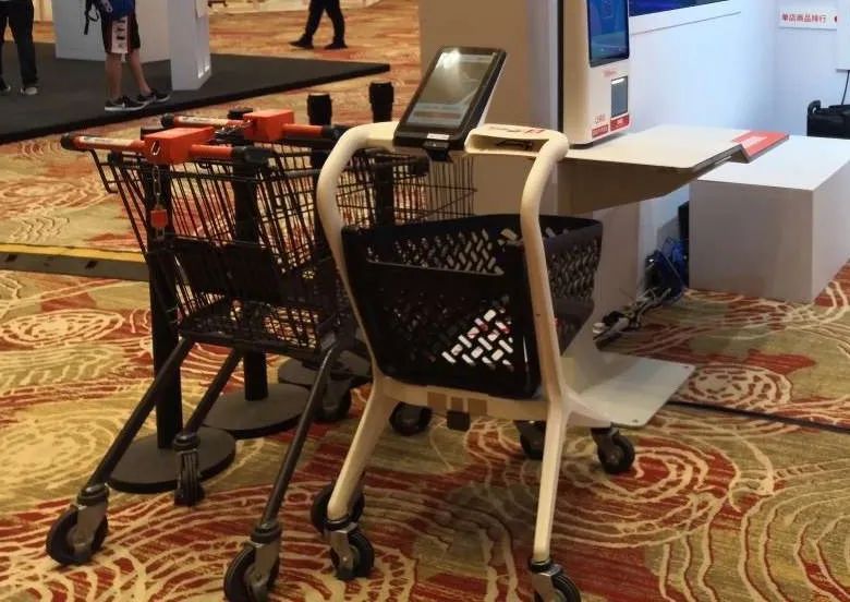 让人均卖货1个亿的“魔法购物车”：解密日本超市黑马TRAIL的秘密*器武**