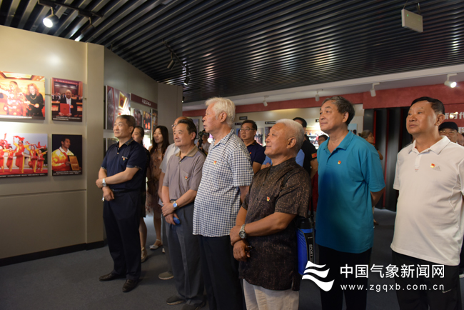 气象重晚情九九又重阳——奋进中的气象老干部工作掠影