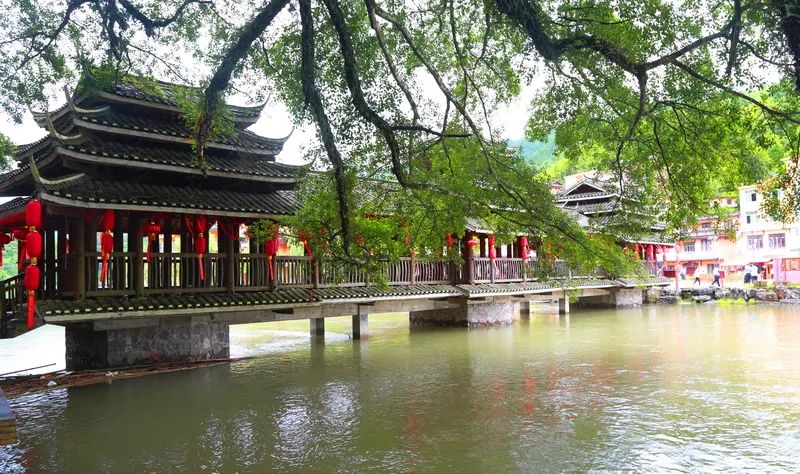 上车旅游打卡,上车打卡下车打卡