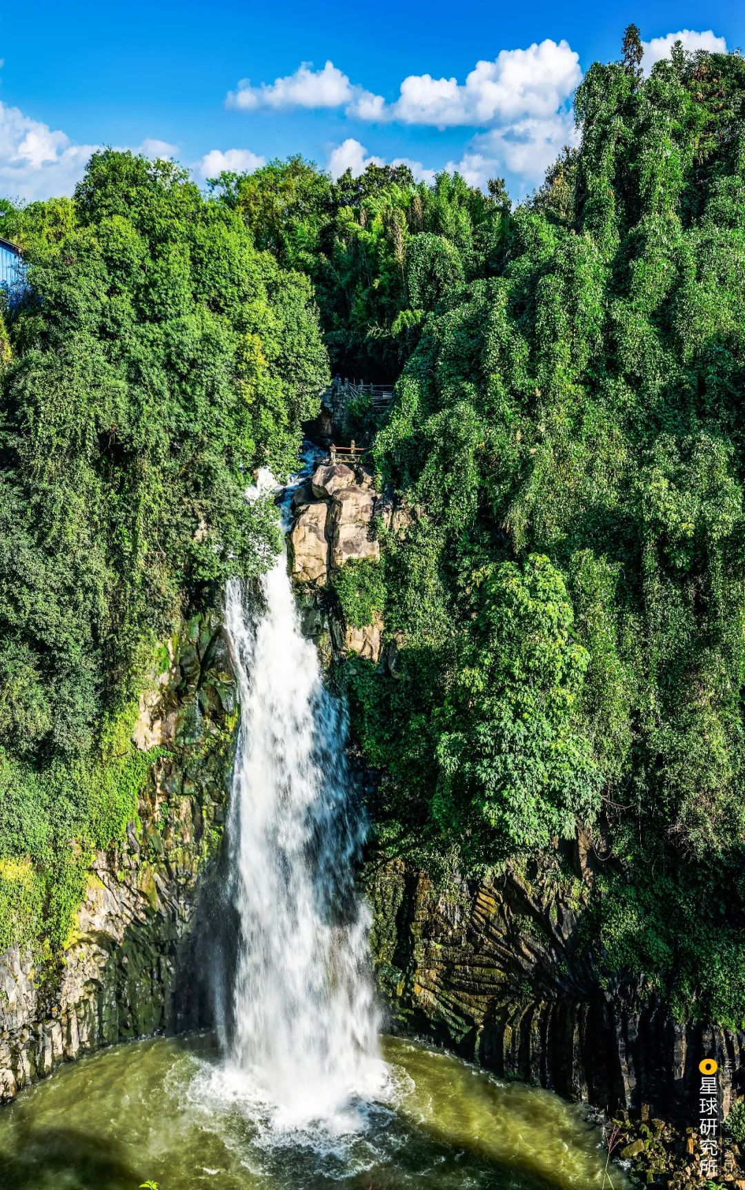 腾冲为什么那么出名,云南的腾冲怎样
