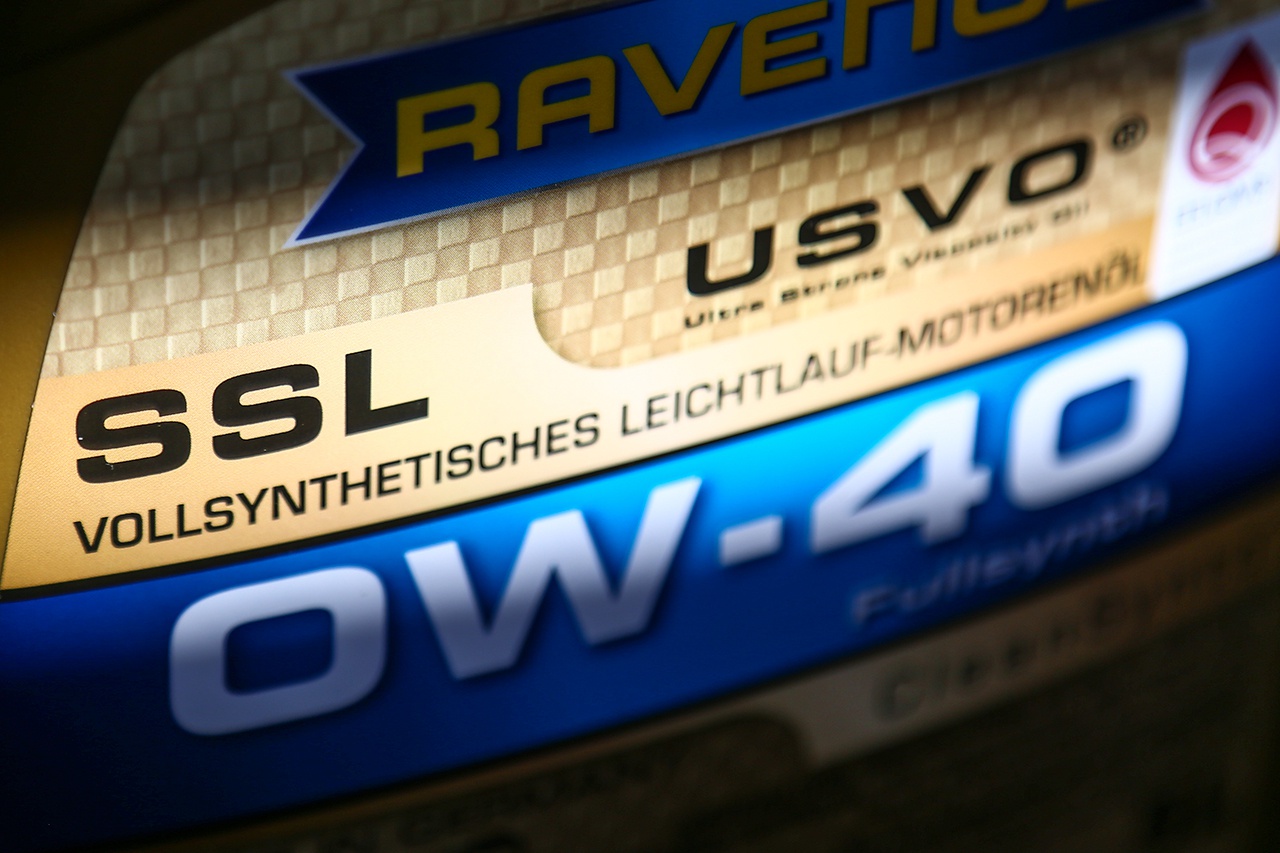 大众全合成机油0w40和5w30的区别,道达尔c15w-30机油是全合成机油吗