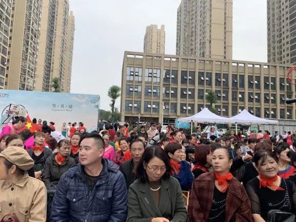 来吧，展示！“舞林高手”汇聚《百团大赞》社区海选