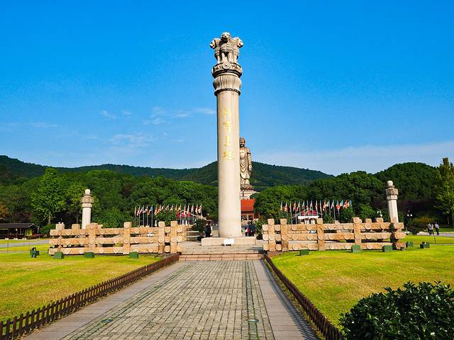 烟雨如江南山水如墨染歌词,烟雨入江南山水如墨染出自哪首歌