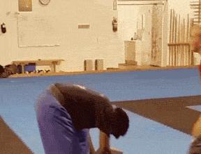 短短4天，3个孩子切了“蛋蛋”！这病青春期高发，超过6小时没得救