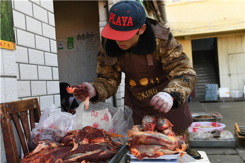 红原电商中心,红原县麦洼牦牛基地