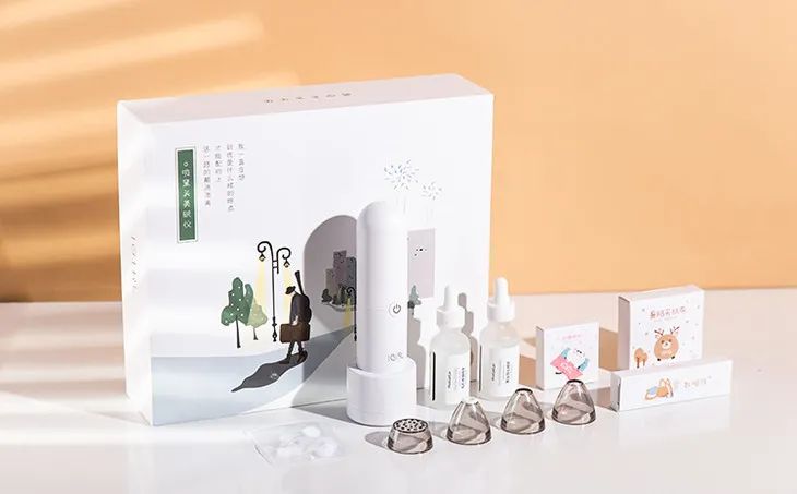 痘痘闭口挤出来的是什么,闭口痘痘挤出来白色物质