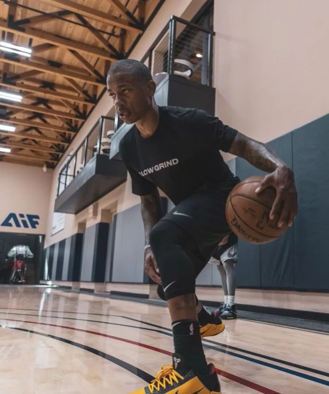 鍥藉唴绡悆鑱旇禌缇ゆ浜嬩欢,鍏ㄩ槦鍥存瑁佸垽