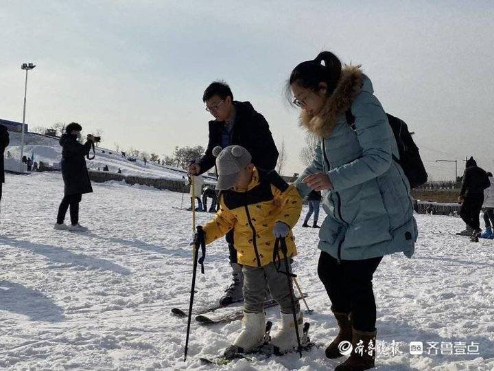 纯白雪道,滑雪推荐伏牛山滑雪场