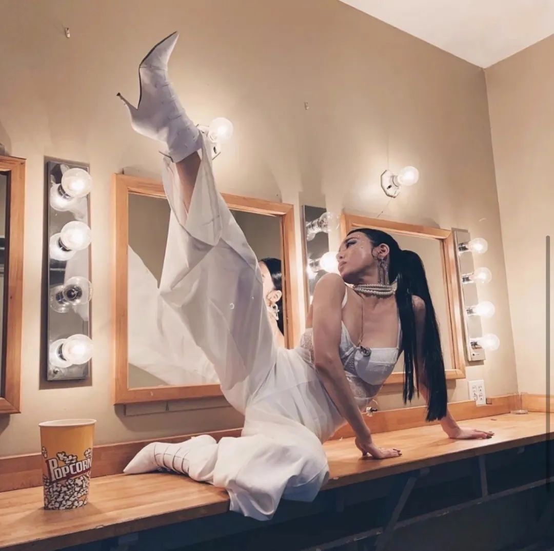 钻石美貌,欧化了TiffanyYoung真像韩艺瑟和徐睿知的合体