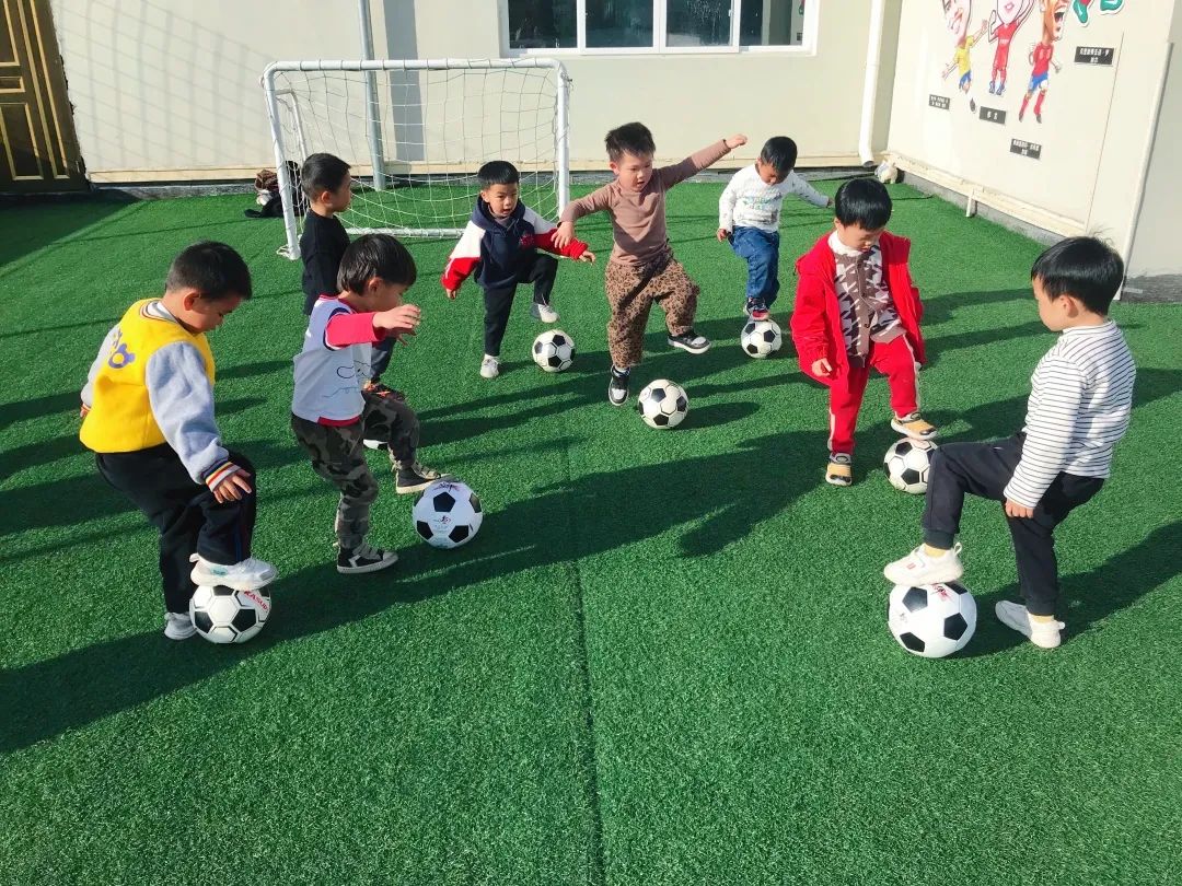 贵州全国青少年足球特色学校,目前校园足球特色学校有多少所