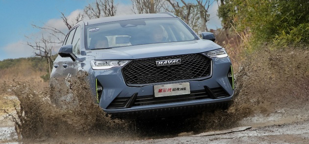 哈弗h6第三代性价比最高车型,试驾第三代哈弗h62.0四驱油耗