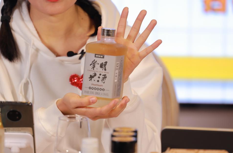 崇明跟金山,金山和崇明哪个潜力大