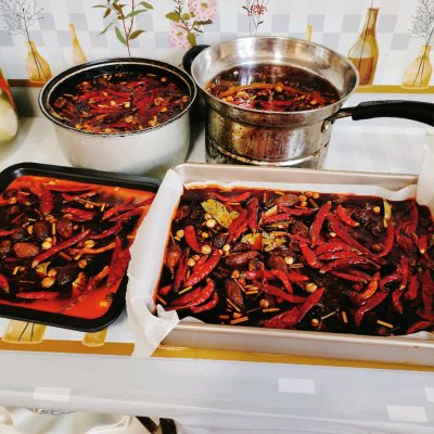 超好吃的火锅底料自制,自制好吃微辣的火锅底料推荐