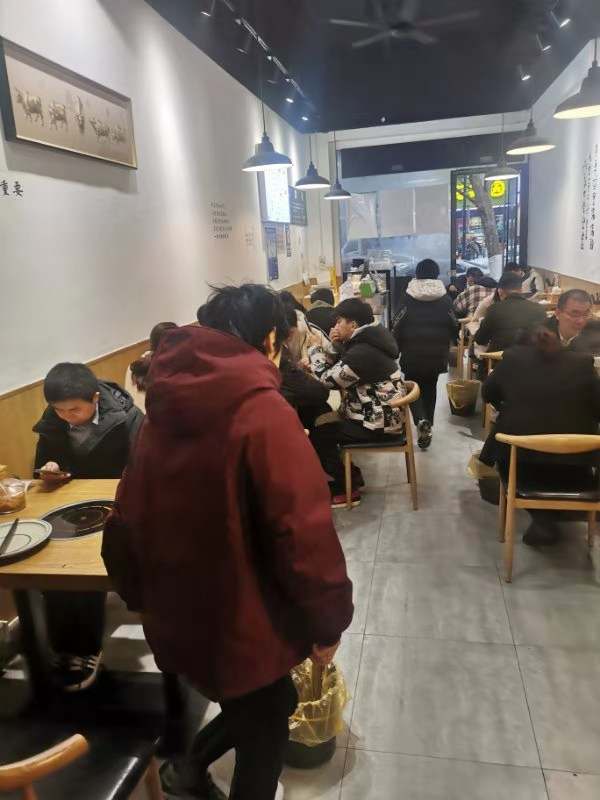 一天卖出1000斤牛肉,一天卖出几百斤牛肉