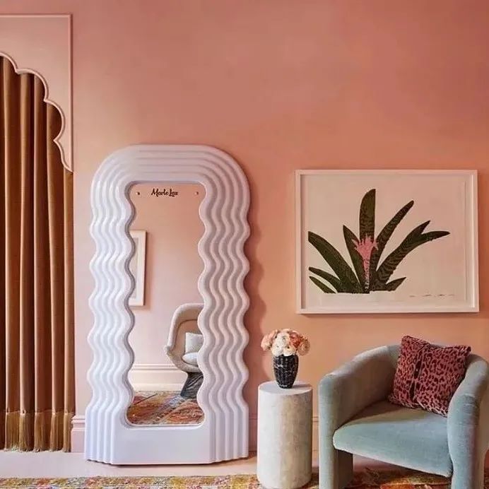 白百何坎肩卫衣,白百何ootd穿搭