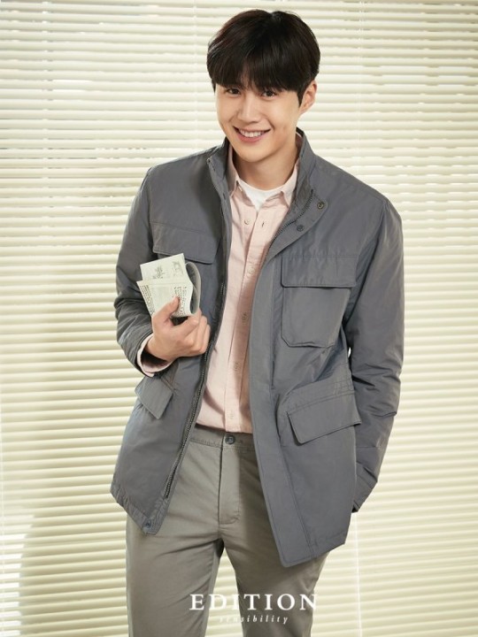 韩国男明星金宣虎穿搭,韩国男明星金宣虎红毯