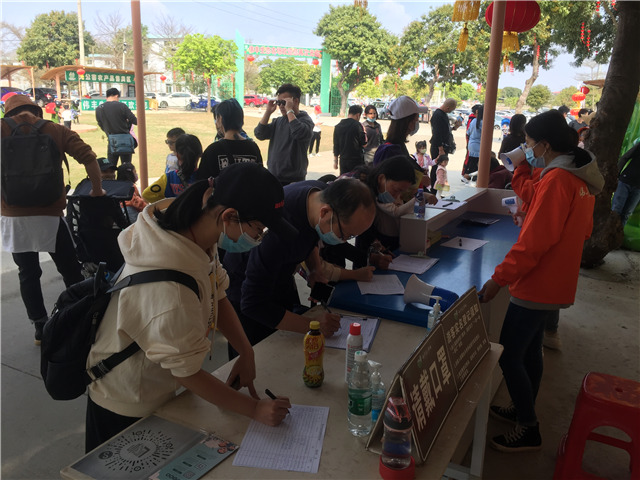 中山市民众镇三墩松涛居烧鹅,中山市民众镇三墩肥仔烧鹅