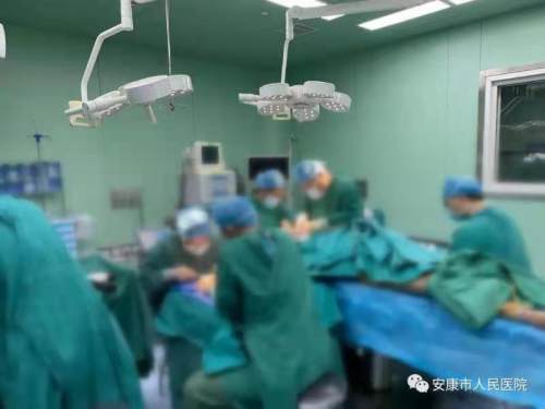 安康市人民医院成功救治一例全身多处大面积皮肤撕脱伤患者